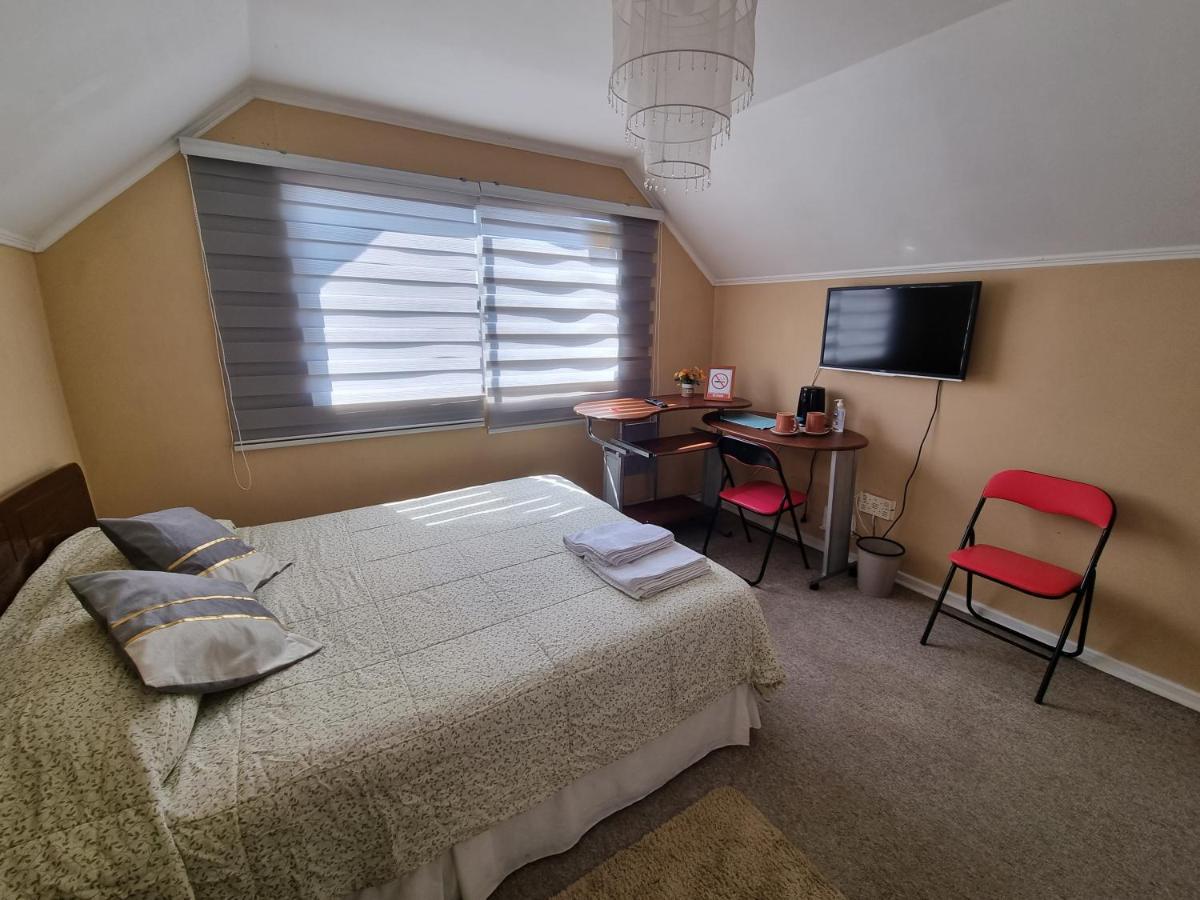Casa Cama Matrimonial Con Bano Privado A Pasos De Av San Juan Vista A La Montana * Rancagua